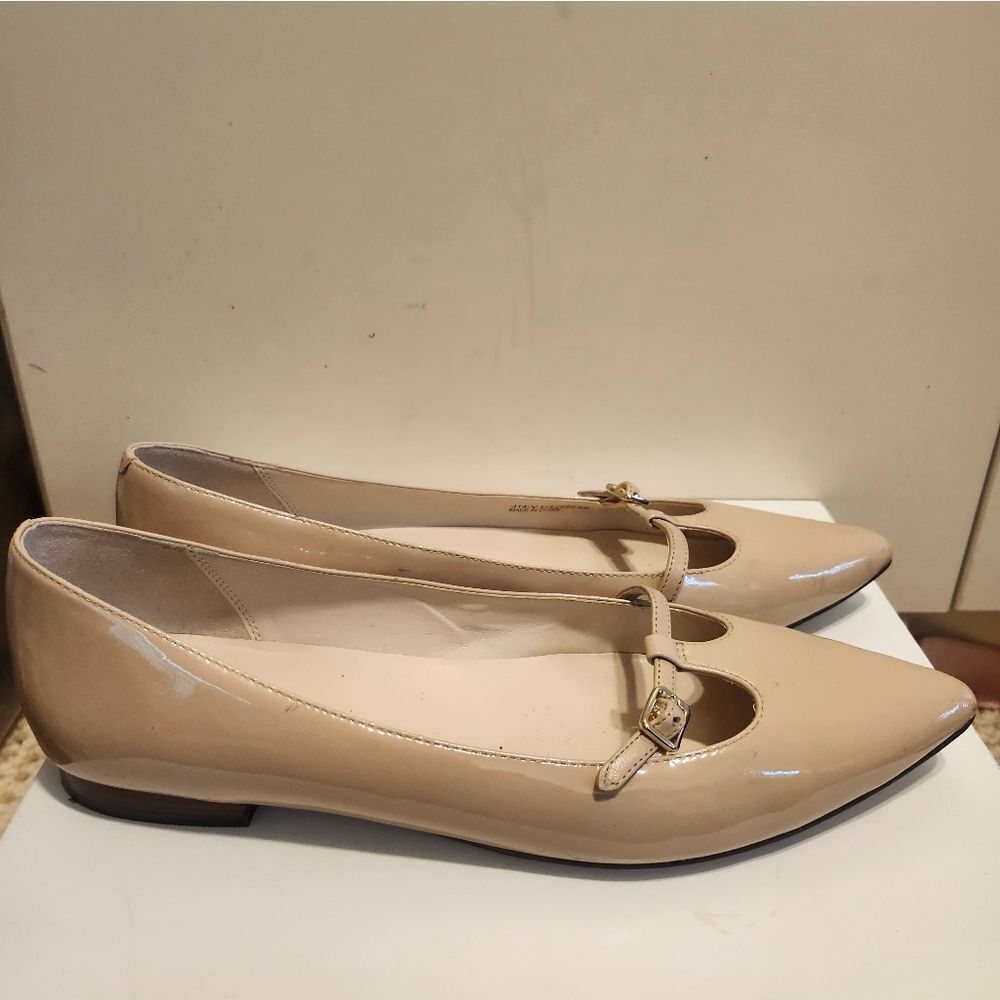 Cole Haan "Grand Os" Cream Patent Leather T-Strap Mary Jane Flats Sz.9 Ret.$278